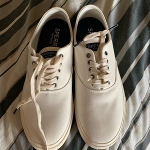 Sperry Sneakers
